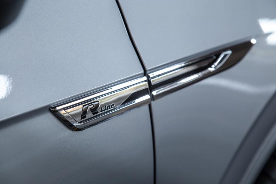 Детали экстерьера Volkswagen Touareg V6 TDI R-Line 2018 года  (ZA) (фото 8 из 32)